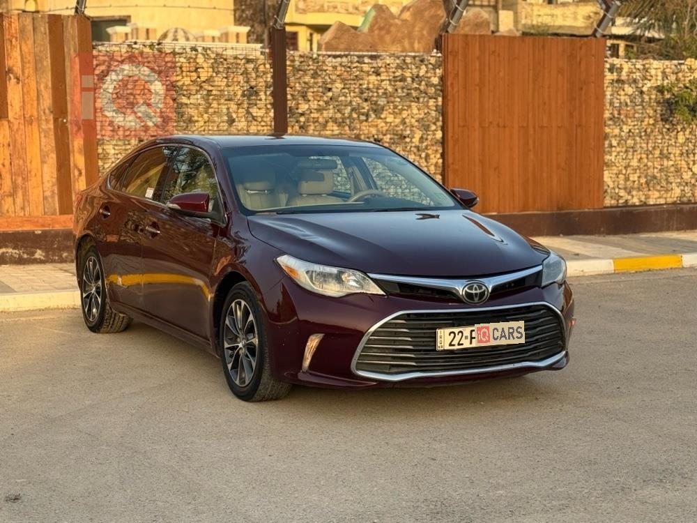 تويوتا أفالون